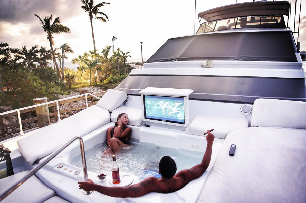 Photos From Ludacris' Sweet Annual Holiday Baecation With Wife Eudoxie

